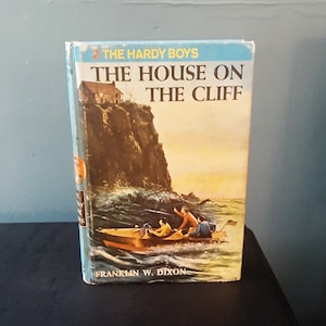 The Hardy Boys The House on the Cliff By Franklin W Dixon 1959 Grosset & Dunlap Hardback Book 2 Hardy Boys Mystery, Mid Century Young Reader
