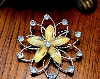 Vintage Mid Century Floral Brooch - Yellow Crystal Petals & Rhinestone