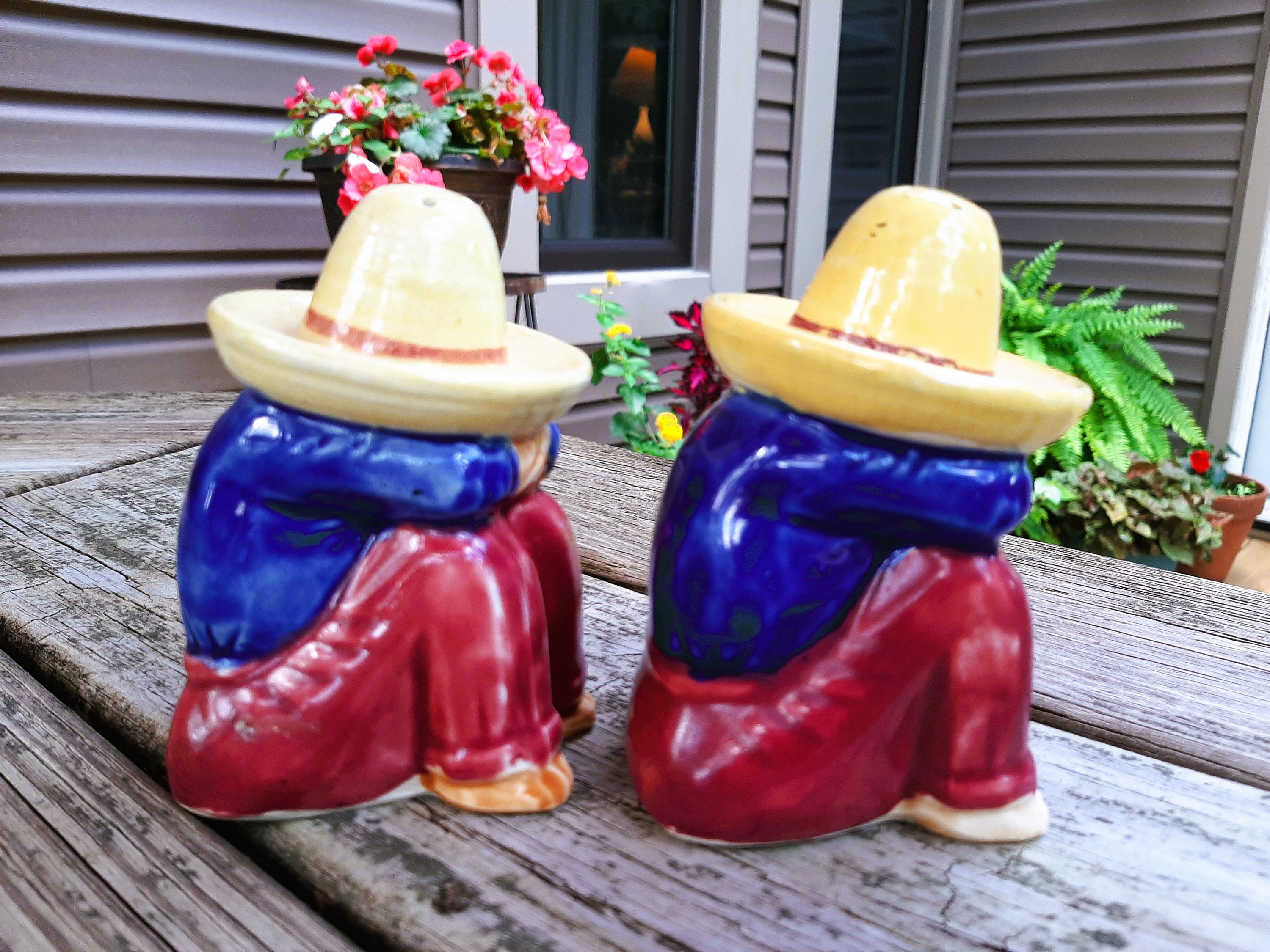Vintage Siesta Mexicans in Sombrero Salt and Pepper Shaker Etsy