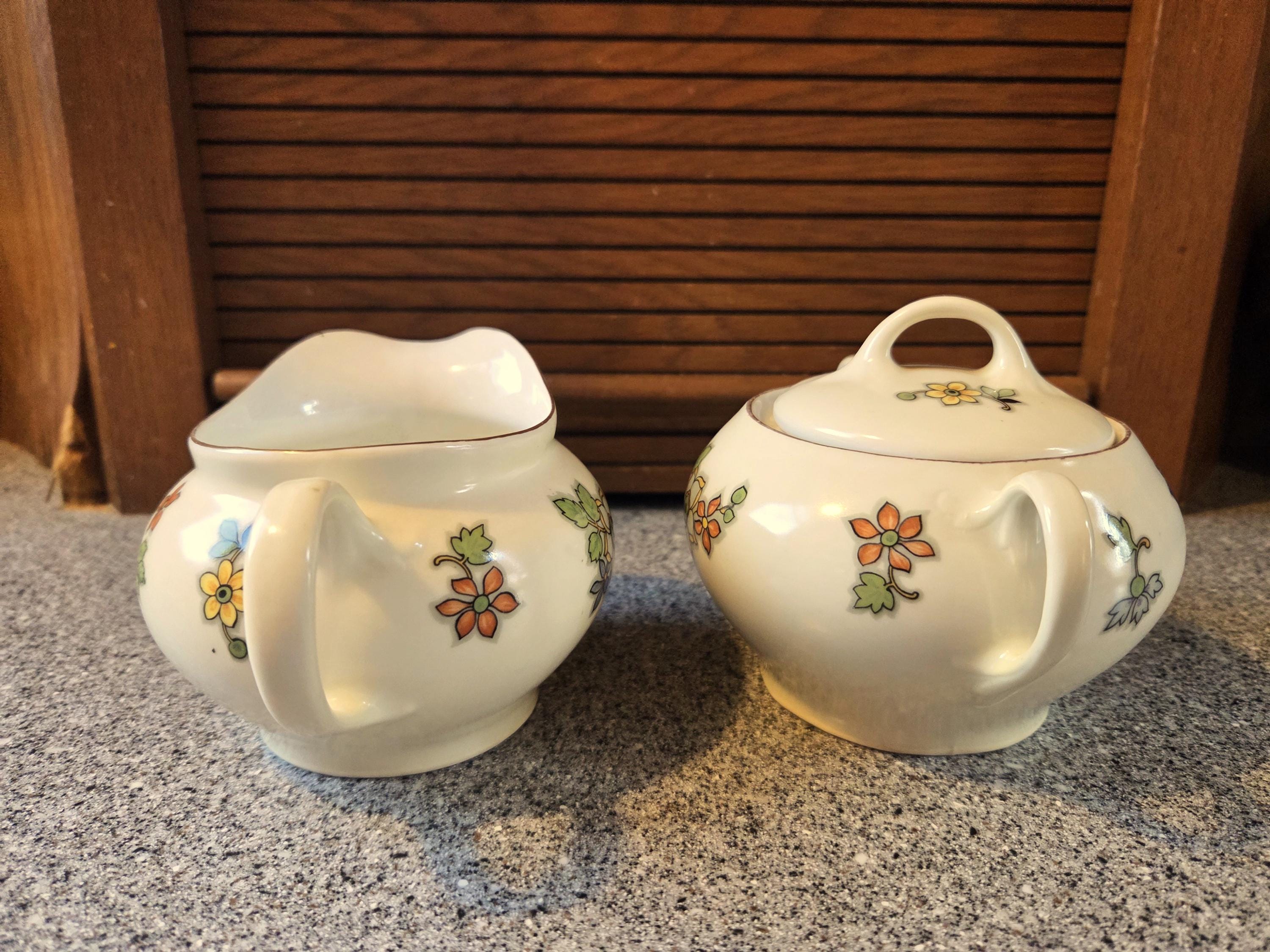 Ensemble Sucre Et Crémier Porcelaine Bavière – Allemagne, Fleurs, Bordure Argent