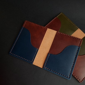 Portatarjetas bifold de cuero Buttero - Estuche de cuero curtido vegetal - Portatarjetas de cuero de billetera de cuero bifold para hombre - Idea de regalo