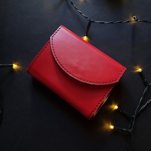 Idea de regalo de Navidad - Cartera de cuero para mujer - Cartera de cuero rojo - Cartera de tamaño pequeño para mujer - Cartera de cuero compacta - Regalo para mujer