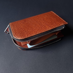 UNISEX L-förmige Ledergeldbörse - Braune Lederhülle - Minimalistischer Kartenhalter - Genarbtes Leder - Lederaccessoire für Herren - Geschenkidee