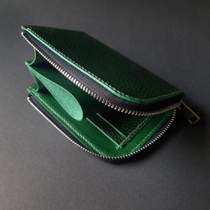 Portafoglio in pelle VERDE, Portafoglio unisex a forma di L, Portafoglio compatto con cerniera, Accessorio in pelle per uomo, Regalo per la festa del papà, Regalo per il fidanzato
