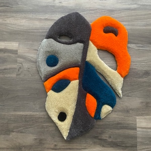 Monstra Leaf Custom Tufted Rug