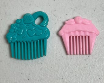 VTG Lot of 2 Doll Combs Pink Blue Tonka Cupcake Merry Muffin