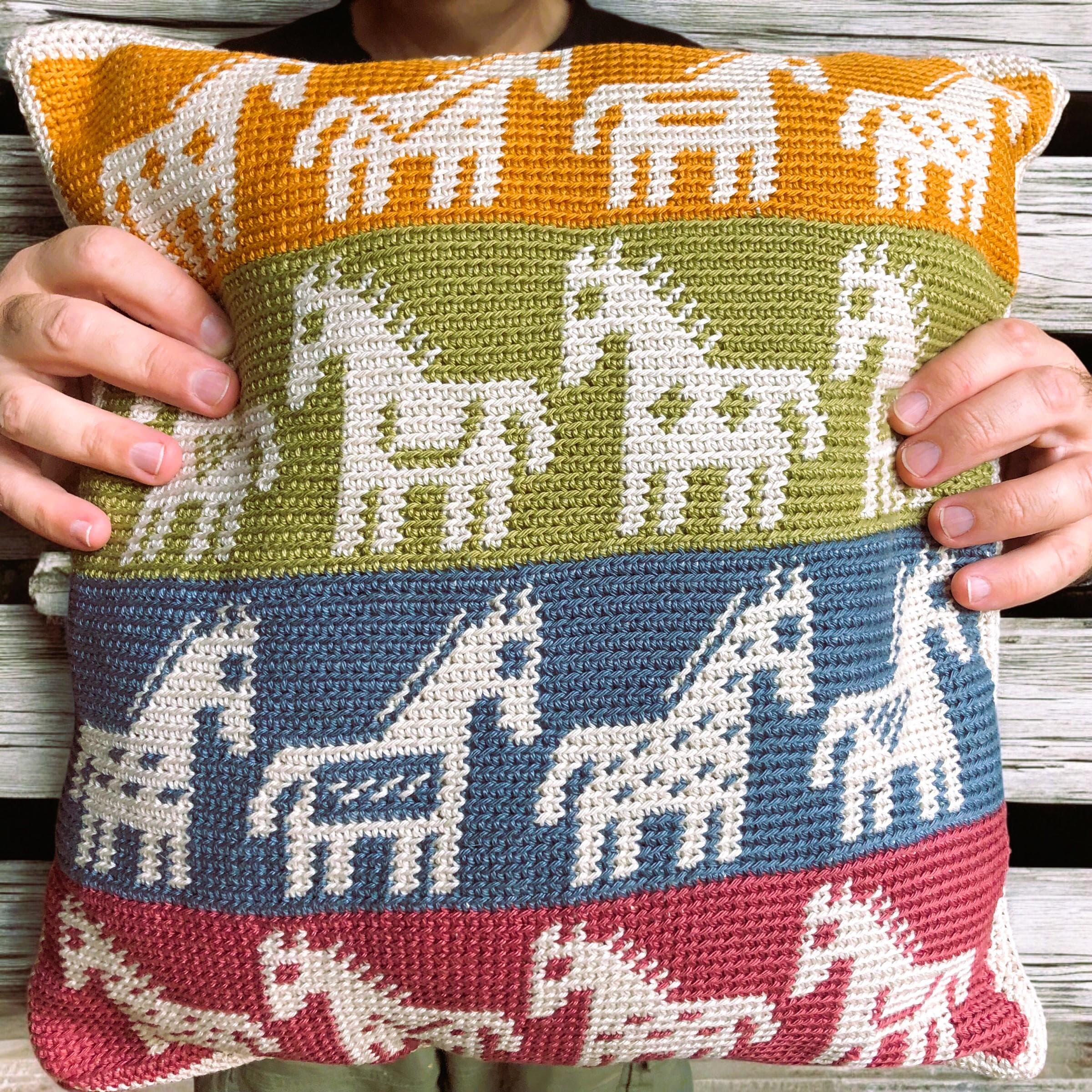 37 Horse Crochet Patterns: Amigurumi Horses, Ponies, Hobbyhorses, and More 18 Folk Horses Crochet Cushion Cover Pattern: Retro Tapestry