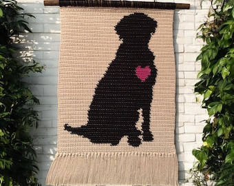 Luna The Lab Crochet Pattern: Dog Wall Hanging Decor (PDF Pattern)