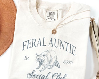 Comfort Colors Aunt Shirt, Cool Aunts Club Tee, feral Auntie Shirt, New Aunt Gift,Pregnancy Announcement,Future Aunt,Gift for Aunt,Aunt bday