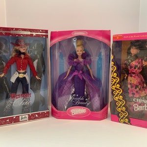 Barbie. Western, sparkle and Chinese image 1