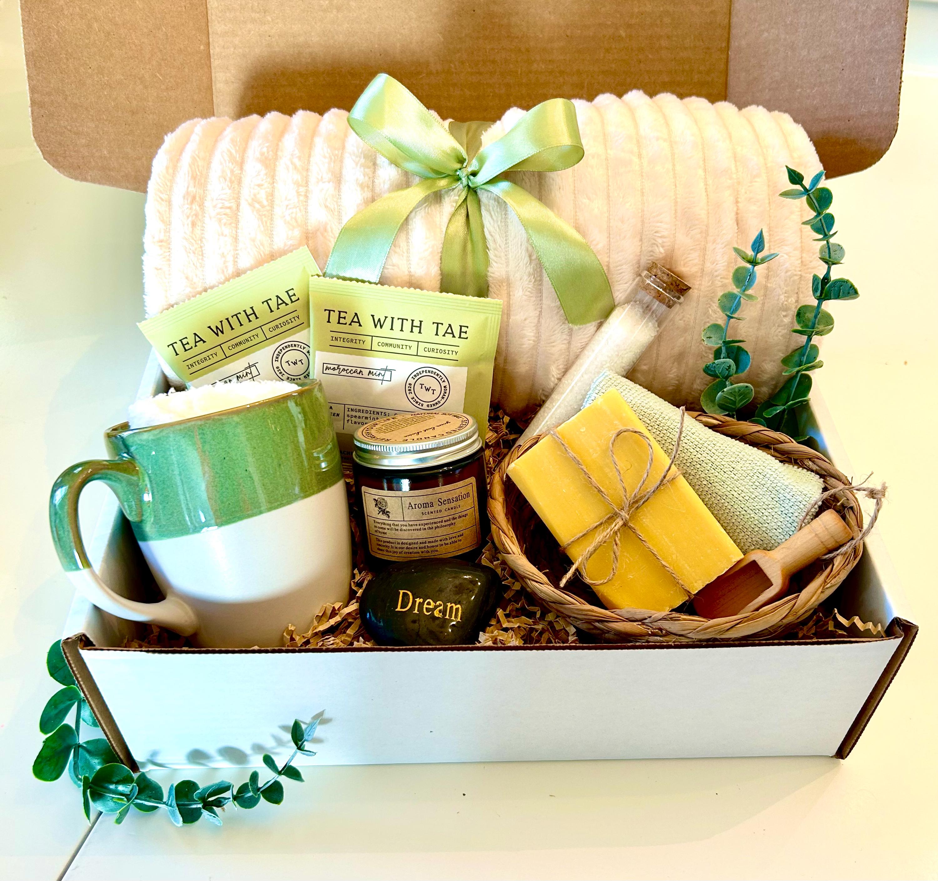 Cozy Self-Care Gift Box – Spa-Inspired Relaxation Set with Ivory Blanket, Green Mug, Tea, and More!