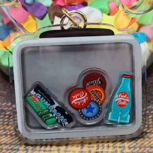 Fan-made Vault Tec Lunchbox Shaker Keychain Charm