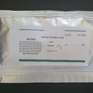 IAAインドール-3-酢酸オーキシン99%植物成長調整剤送料無料