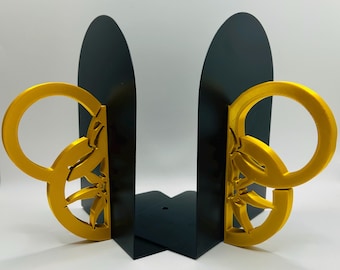 Wheel Magnetic Bookend Set | Decorative Book Ends | Symbol Bookends | 3D Print | Gift