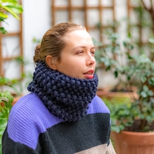 snood, neck warmer, virgin wool and alpaca, navy blue image 1