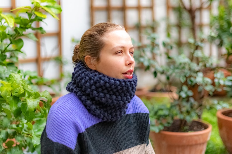 snood, neck warmer, virgin wool and alpaca, navy blue image 1