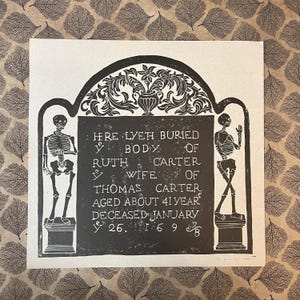 Lápide de Ruth Carter - Bloco de impressão de sepultura baseado em lápide real em Boston 12,5”x13”