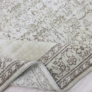 Beige Rug, Hand Made Turkish Vintage Rug, Neutral Oushak Area Rug, Muted Color Hand Knotted Rug  5.7x9.2 feet