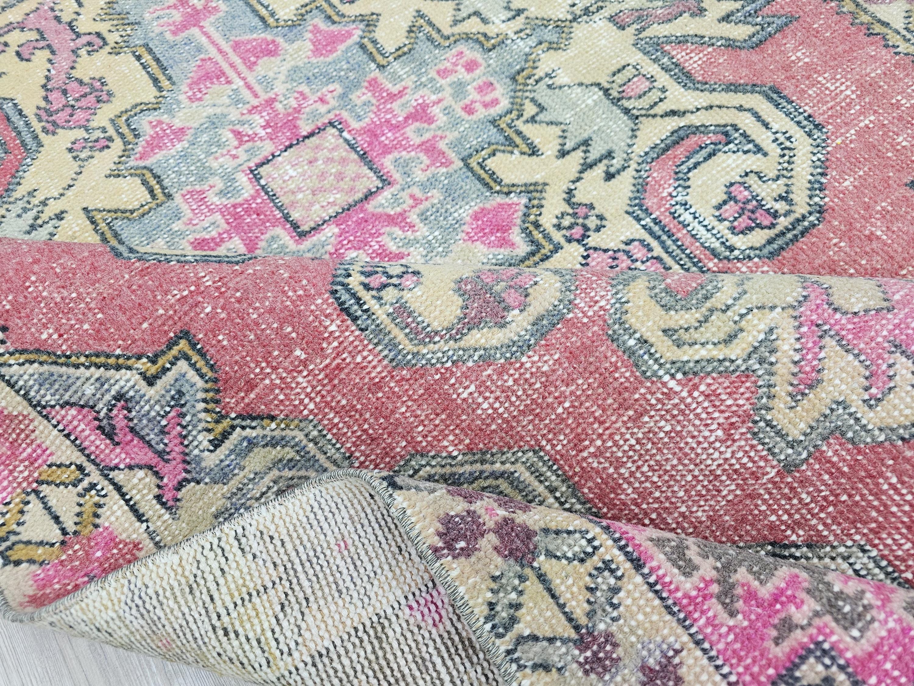 アヴァノスラグ　ランナー　210×55 コーラルオレンジ　トルコヴィンテージラグ Avanos rug - Etsy 日本