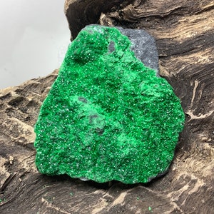 Uvarovite {437}