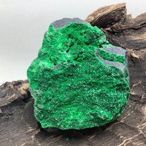 Uvarovite {383}