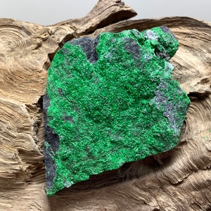 Uvarovite {454}