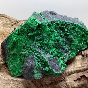 Uvarovite {468}