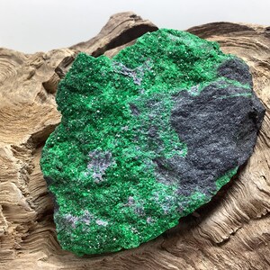Uvarovite {553}