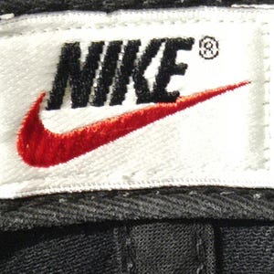 Vintage jaren 90 Nike Michael Jordan snapback hoed gemaakt in de VS paarsgeel afbeelding 14