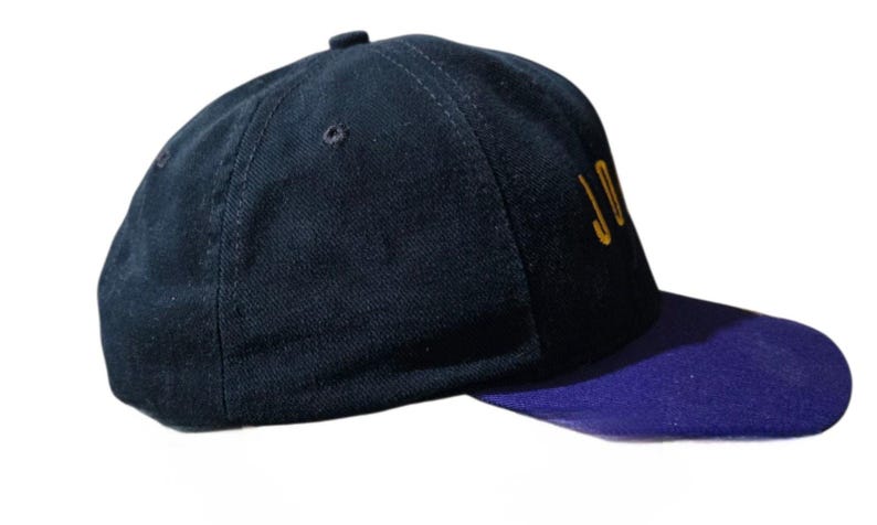 Vintage jaren 90 Nike Michael Jordan snapback hoed gemaakt in de VS paarsgeel afbeelding 9