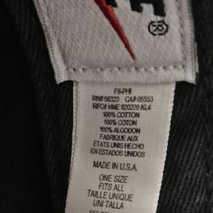 Vintage jaren 90 Nike Michael Jordan snapback hoed gemaakt in de VS paarsgeel afbeelding 13