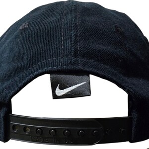 Vintage jaren 90 Nike Michael Jordan snapback hoed gemaakt in de VS paarsgeel afbeelding 10