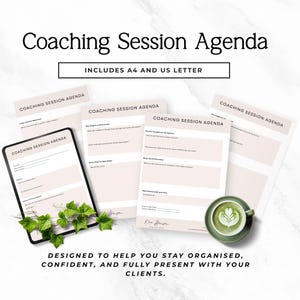 Peut inclure: Une feuille de route de séance de coaching avec le texte "Coaching Session Agenda" et "Includes A4 and US Letter". L'image montre une tablette et plusieurs pages imprimées avec des invites et une tasse de café.