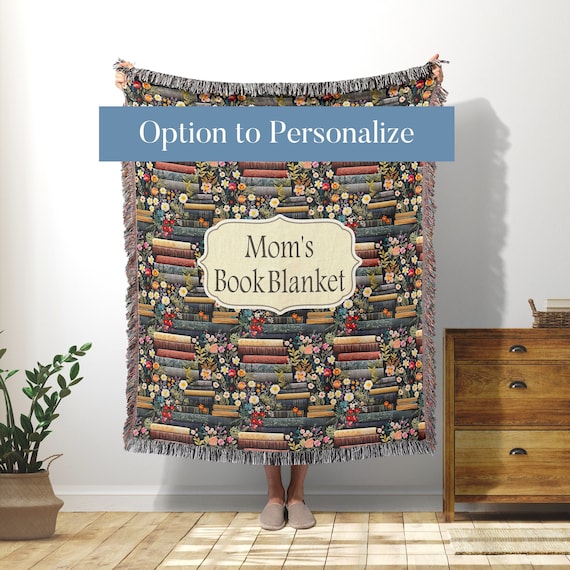 Personalized Book Blanket for Mom, Custom Mother's Day Book Lover Blanket, Books Wildflowers Woven Blanket Throw, Gift for Reading Lover