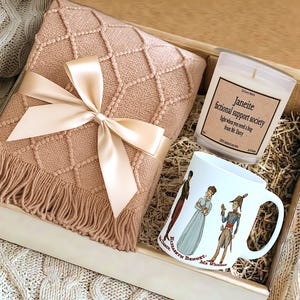 Jane Austen Comfort Characters Care Package, Janeite Hug in a Box Cozy Blanket Mug and Candle Gift Box for Book Lovers Classic Lit Readers