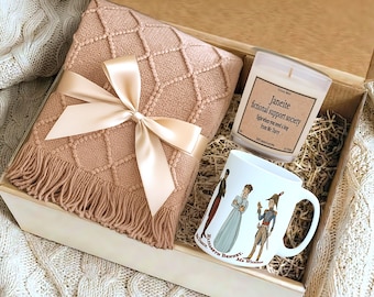 Jane Austen Comfort Characters Care Package, Janeite Hug in a Box Cozy Blanket Mug and Candle Gift Box for Book Lovers Classic Lit Readers