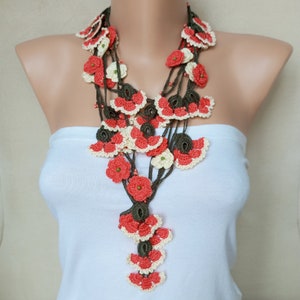 Crochet Lariat Necklace, Unusual Jewelry, Hippie Flower Choker, Tropical Statement Necklace, Boho Chic Accessory, Collar Gift for Friends