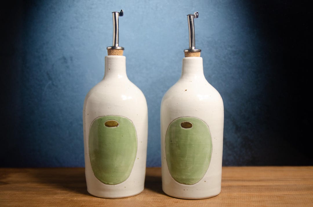 Handmade Ceramic Olive Oil Cruet: Wheel-Thrown Stoneware Dispenser - Jar 2, Rubber Stopper