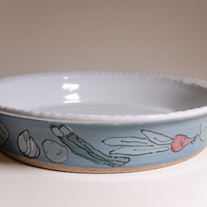 11&quot; White Ceramic Pie Dish With A Fluted Rim And Vegetable-Themed Exterior – Oven-Safe Bakeware, Handmade Ovenware, Stoneware Pie Plate