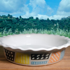10.75&quot; Ceramic Pie Dish With Fluted Rim & Colorful Carved Pattern – Oven-Safe Bakeware, Wheel-Thrown Playful Ovenware, Deep Dish Pie Plate