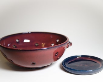 Deep Red Berry Bowl And Saucer – Wheel-Thrown Colander And Dish, Stoneware Strainer And Plate, Cranberry Red Fruit Bowl, Ceramic Berry Bowl