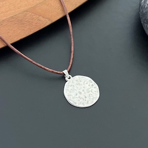 Boho Pendant Necklace, Silver Plated Necklace, Bohemian Necklace, Minimalist Necklace, Leather Necklace, Choker Necklace, Boho Jewelry, Gift