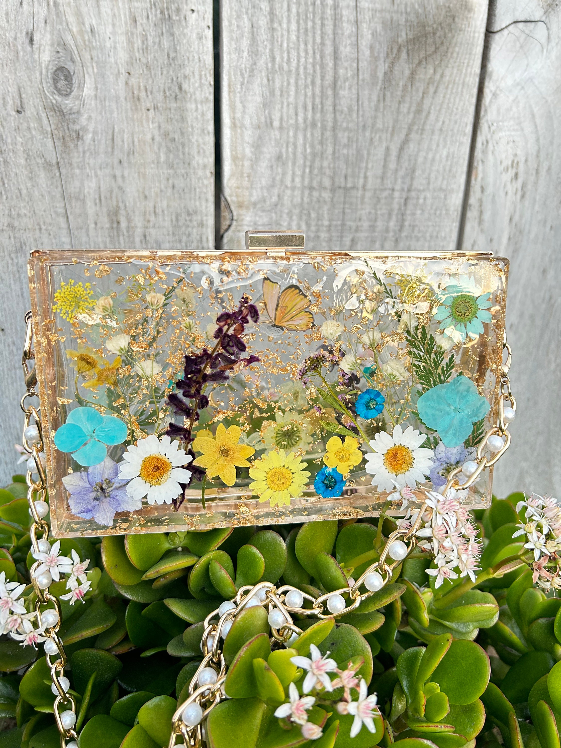 Custom Resin Clutch Purse With Real Dried Flowers Etsy custom-resin-clutch-purse-with-real-dried-flowers-etsy