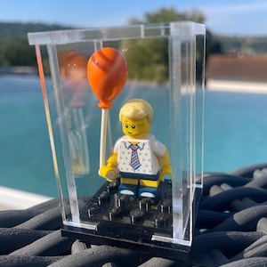 display case for lego figurine | Showcase for lego figurine