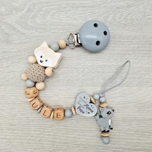 Pacifier chain with name deer heart with saying, a little bit of mom, a little bit of dad and a lot of wonder, gift for a birth wood blush Natur Kopf/Grau