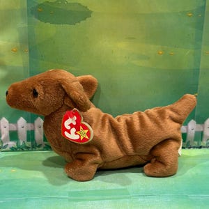 Vintage Weenie The Winnie Dog