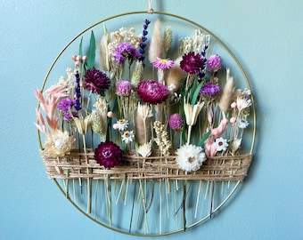 Romantische hoepel met gedroogde bloemen – Paarse en witte muurkrans | Handgemaakt botanisch decor, cadeau voor haar of vakantiehuisaccent