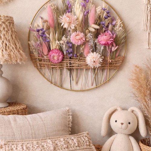 Couronne Boho en Fleurs Séchées • Déco Murale Chambre Bébé • Anneau Floral Rose • Décoration Murale Enfant • Cadeau Naissance