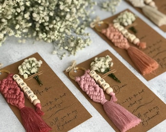 Regalo personalizzato per la proposta di matrimonio della damigella d'onore: portachiavi in macramè, perline di legno - Italia