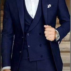 Luxury Wedding Navy blue Three piece suits Blue grooms wear suits new casual and party wear 3 piece suits luxury style bespoke and prom suit